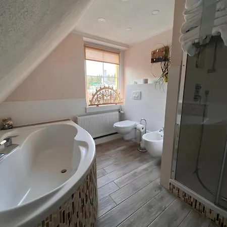 Bergblick - Mit Sauna Und Dampfbad Und Yacuzzi *